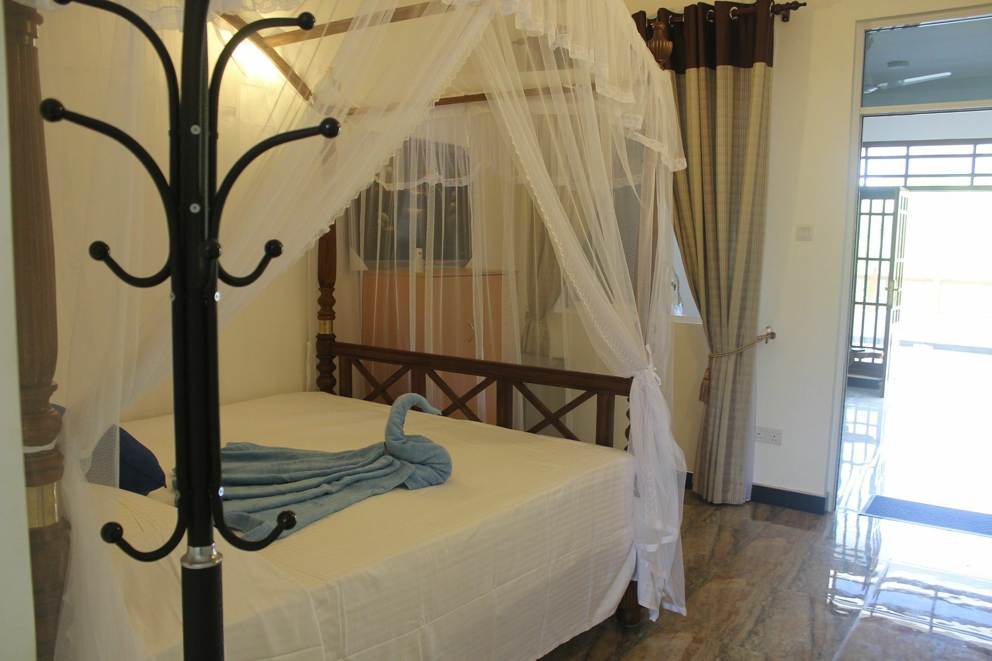 Lion Palace Weligama Exterior photo