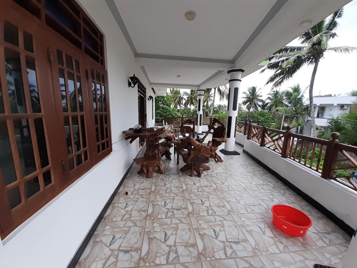 Lion Palace Weligama Exterior photo